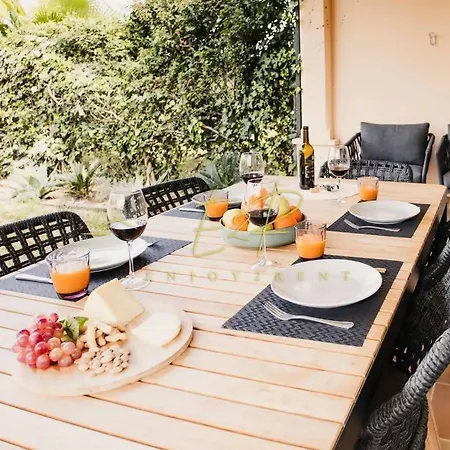 Belmonstays Flamencos De Riviera, Mijas Costa Holiday home *